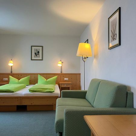 Walserklause Ferienwohnung Raggal Esterno foto